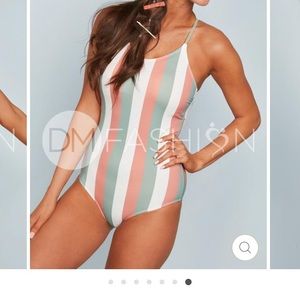 Dm fashion one piece lace up paradise stripes